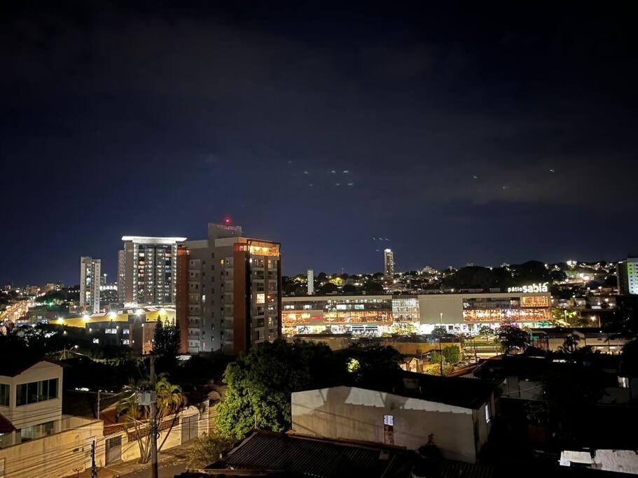 Apt No Santa Monica Proximo Ao Patio Sabia, Ufu Uberlândia Esterno foto
